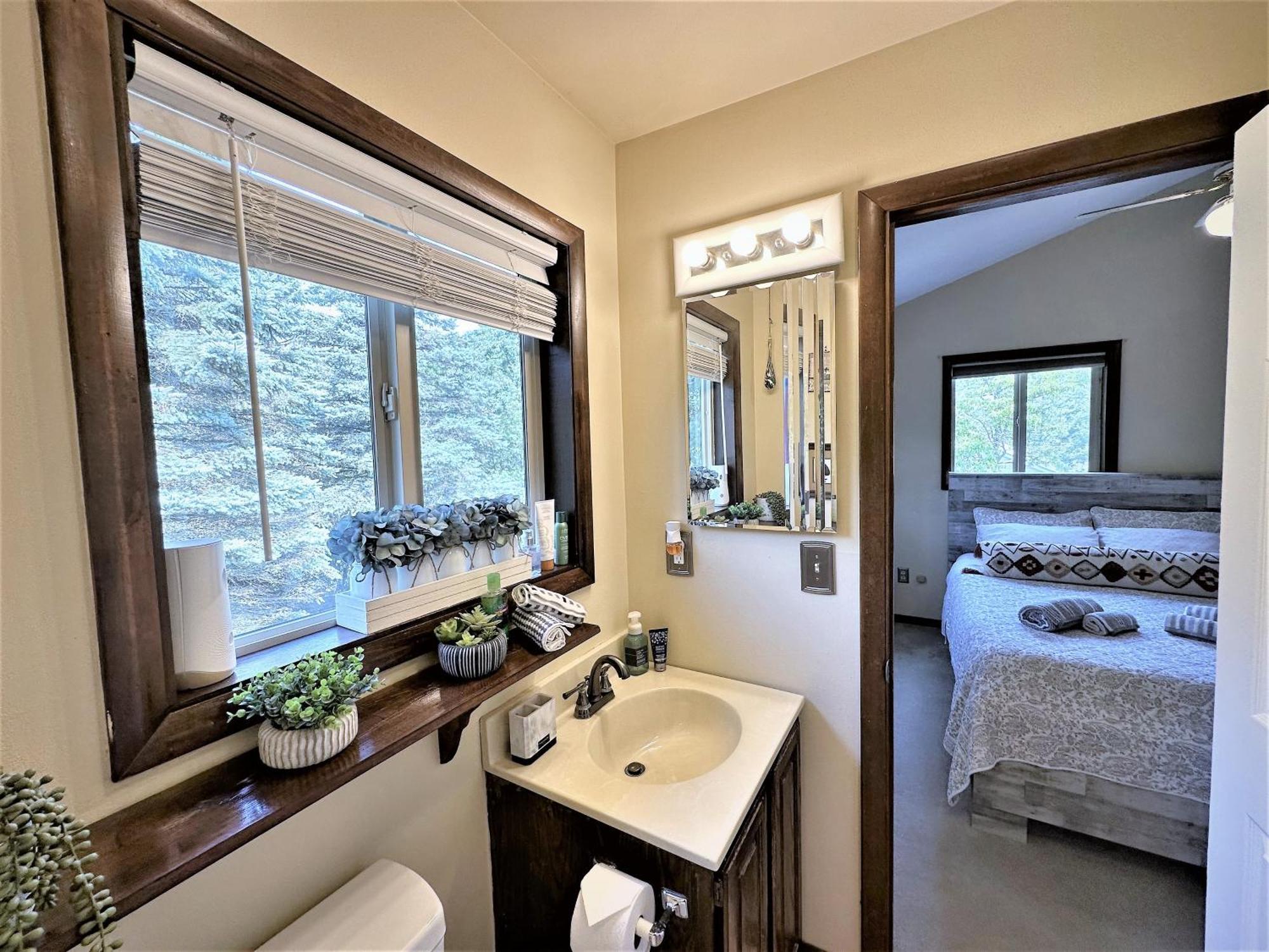 Wow!! Ultimate Pocono Retreat, Hot Tub, Game Room, Deck, Lakes, Skiing, Pools Long Pond Eksteriør billede