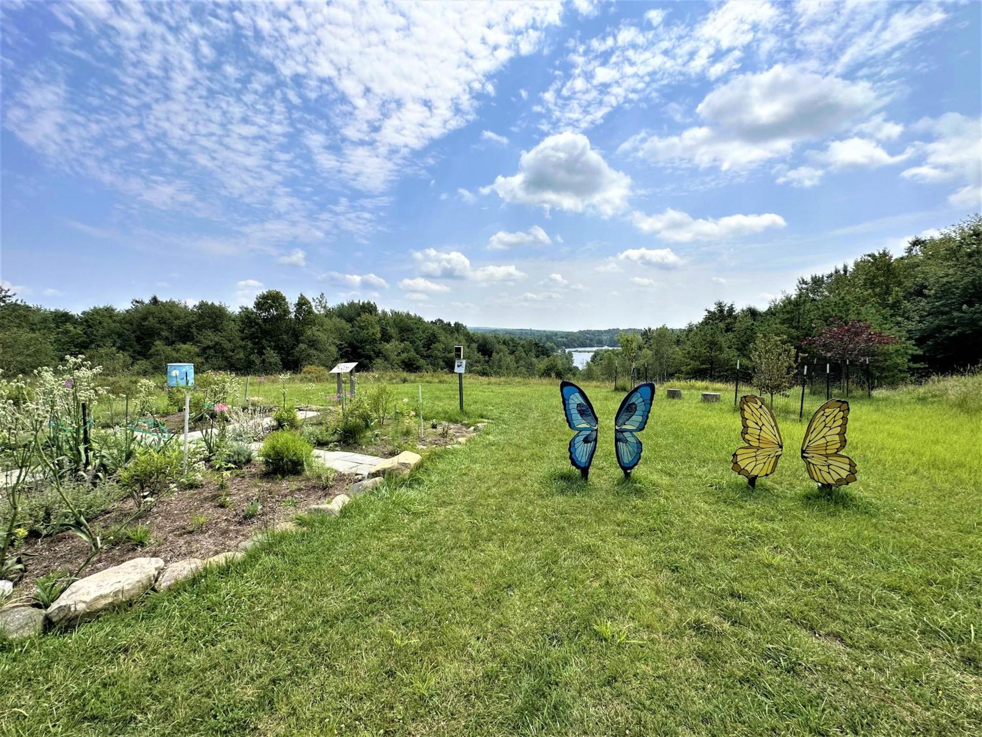 Wow!! Ultimate Pocono Retreat, Hot Tub, Game Room, Deck, Lakes, Skiing, Pools Long Pond Eksteriør billede